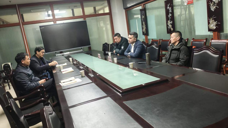 乌兹别克斯坦驻华大使馆经济贸易部顾问阿奇莫夫&bull;法鲁克一行到访研究所